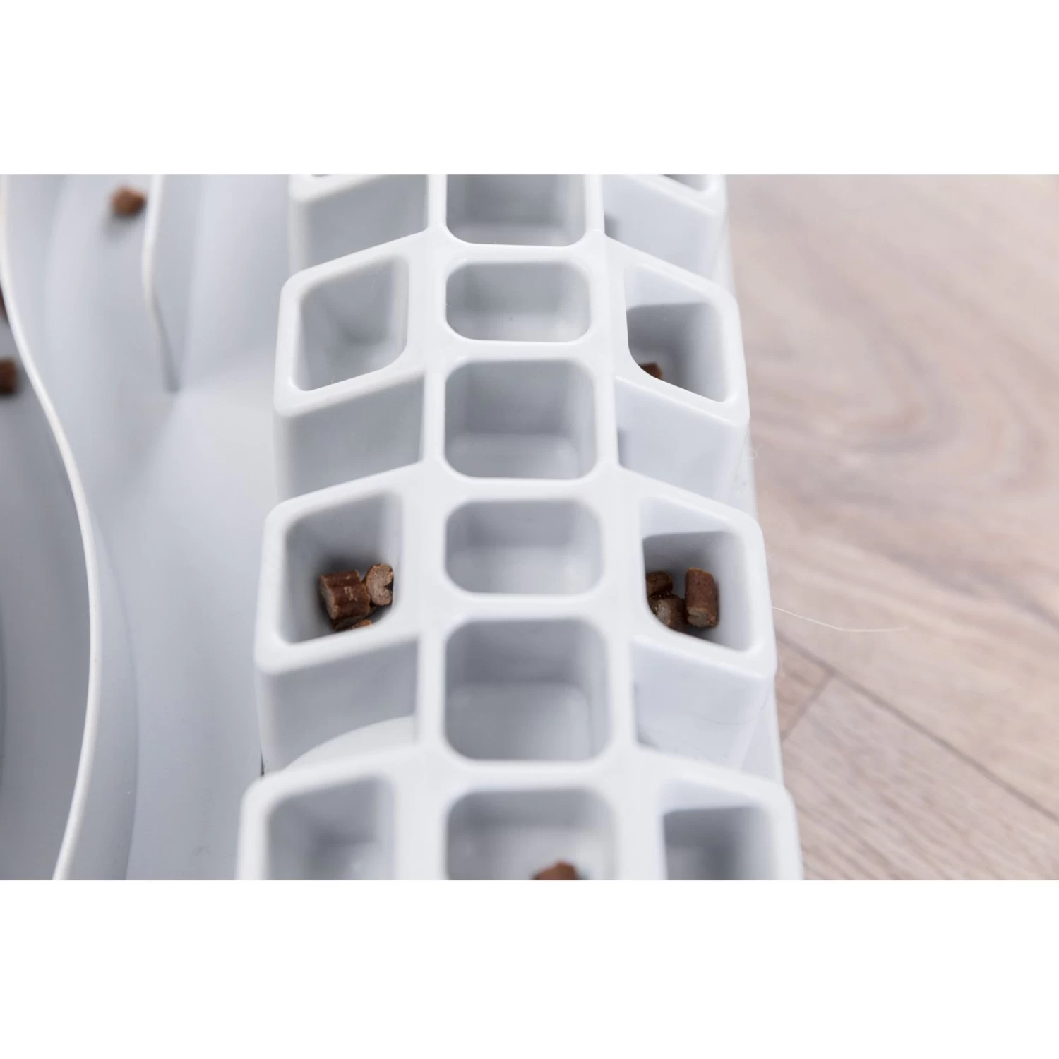 TRIXIE Activity Fun Board 5-in-1 Activity Strategy Game Cat Toy 9 TRIXIE Activity Fun Board 5-in-1 Activity Strategy Game Cat Toy - Image 7