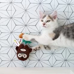 Mad Cat Sassy Sasquatch Catnip & Silvervine Cat Toy 11 Mad Cat Sassy Sasquatch Catnip & Silvervine Cat Toy -Pet Cat Supplies Store 181822 PT4. AC SS1800 V1637612197