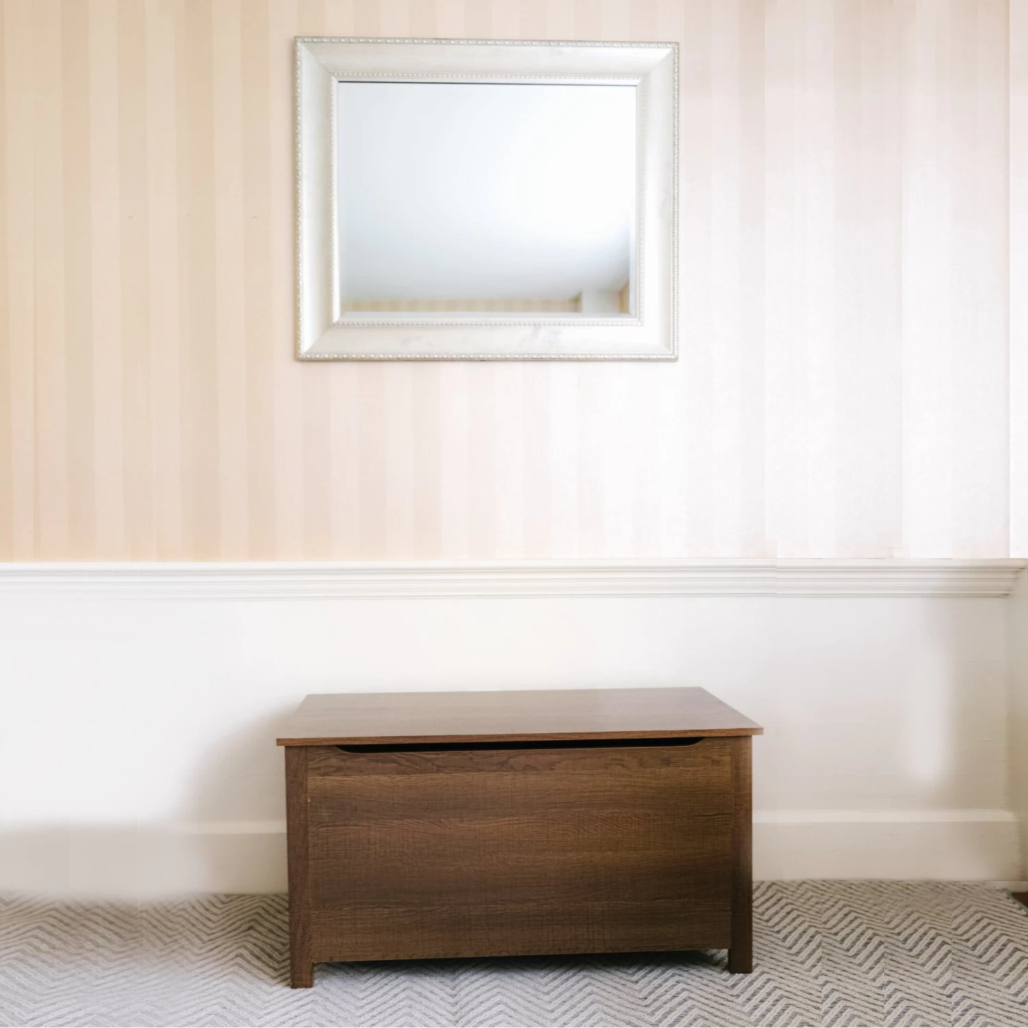 Designer Pet Products Parker Designer Wood Catbox Furniture Litter Box Enclosure, 36-in 7 Designer Pet Products Parker Designer Wood Catbox Furniture Litter Box Enclosure, 36-in - Image 5